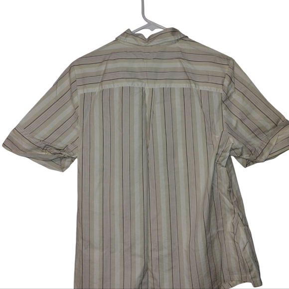 Size 1X St John's Bay Button Down Blouse - Picture 3 of 7